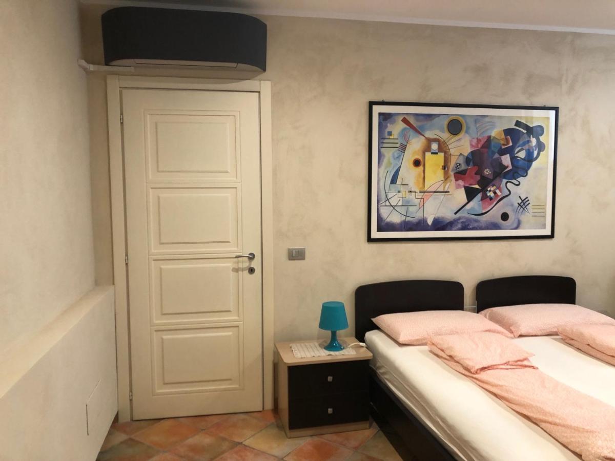 La Casa Blu Apartment Montegrosso dʼAsti Exterior foto