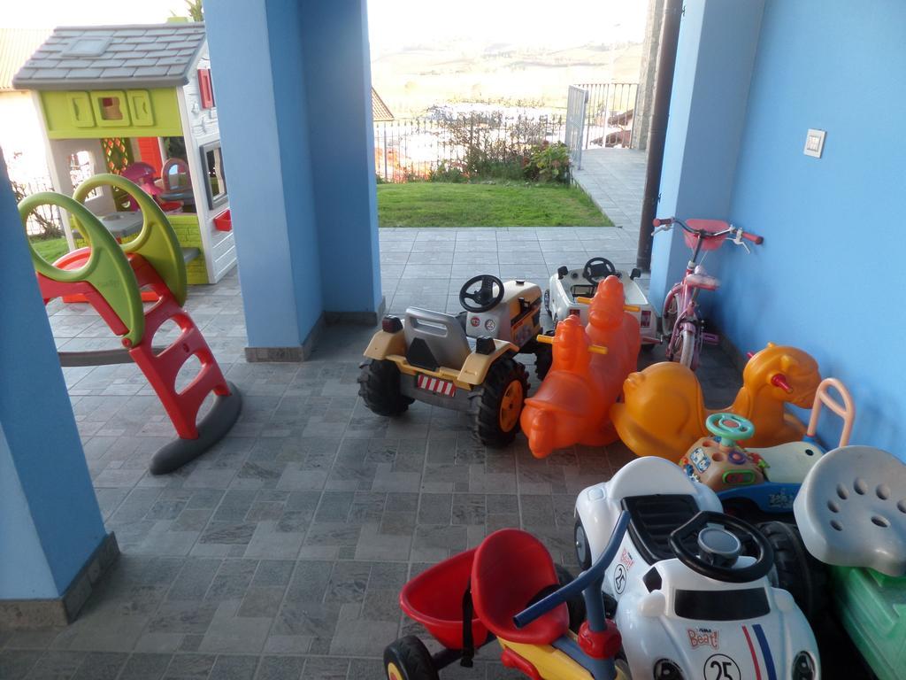 La Casa Blu Apartment Montegrosso dʼAsti Cameră foto
